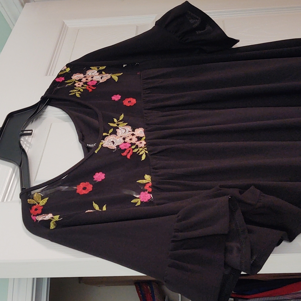 🎉HP Kristin Nicole Embroidered Top - 3X - EUC - Picture 6 of 8